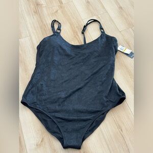 Aqua Couture Black One Piece Swimsuit 3X NWT Textured Slimming